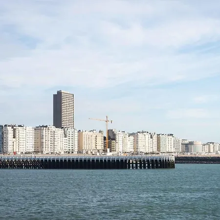 Appartement Port Side With Swimming Pool And Fitness And Parking